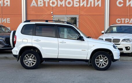 Chevrolet Niva I рестайлинг, 2017 год, 780 000 рублей, 4 фотография