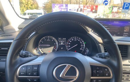 Lexus RX IV рестайлинг, 2017 год, 4 690 000 рублей, 15 фотография