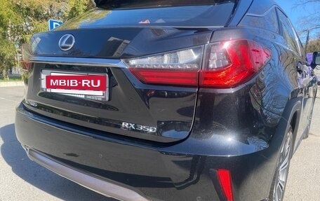 Lexus RX IV рестайлинг, 2017 год, 4 690 000 рублей, 9 фотография