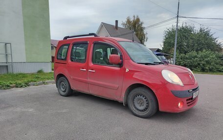 Renault Kangoo II рестайлинг, 2011 год, 600 000 рублей, 2 фотография