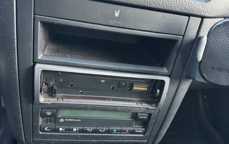 Volkswagen Golf IV, 2003 год, 350 000 рублей, 22 фотография
