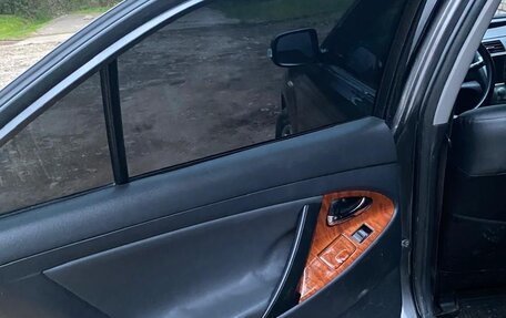 Toyota Camry, 2008 год, 860 000 рублей, 11 фотография
