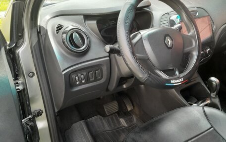 Renault Kaptur I рестайлинг, 2017 год, 789 000 рублей, 5 фотография