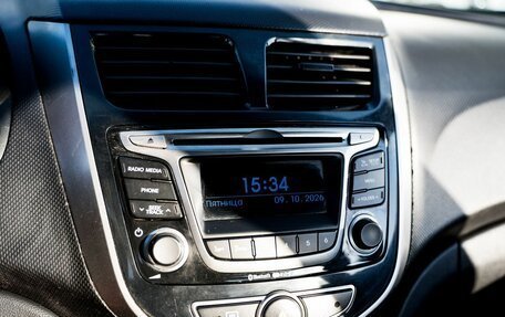 Hyundai Solaris II рестайлинг, 2014 год, 980 000 рублей, 11 фотография
