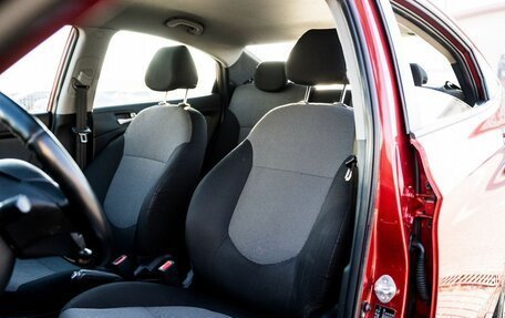 Hyundai Solaris II рестайлинг, 2014 год, 980 000 рублей, 21 фотография