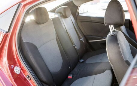 Hyundai Solaris II рестайлинг, 2014 год, 980 000 рублей, 23 фотография