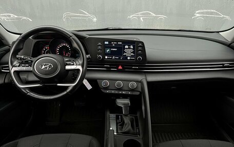 Hyundai Elantra, 2022 год, 2 237 400 рублей, 6 фотография