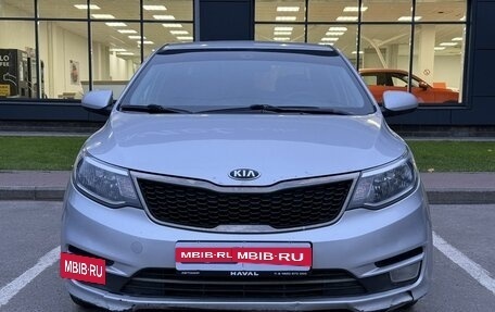 KIA Rio III рестайлинг, 2015 год, 975 000 рублей, 2 фотография