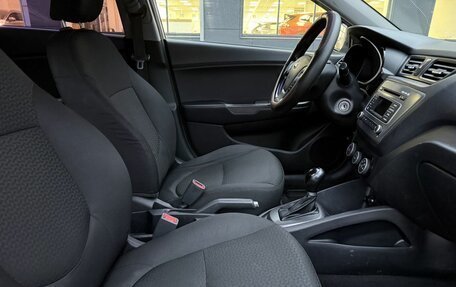 KIA Rio III рестайлинг, 2015 год, 975 000 рублей, 10 фотография