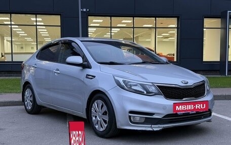 KIA Rio III рестайлинг, 2015 год, 975 000 рублей, 3 фотография
