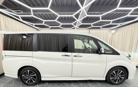 Honda Stepwgn IV, 2016 год, 1 749 000 рублей, 7 фотография