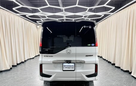 Honda Stepwgn IV, 2016 год, 1 749 000 рублей, 5 фотография