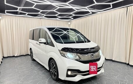 Honda Stepwgn IV, 2016 год, 1 749 000 рублей, 8 фотография