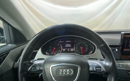 Audi A8, 2013 год, 1 800 000 рублей, 5 фотография