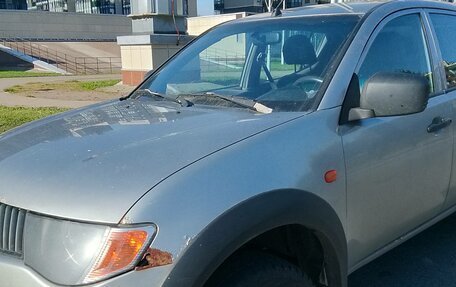 Mitsubishi L200 IV рестайлинг, 2007 год, 1 000 000 рублей, 3 фотография