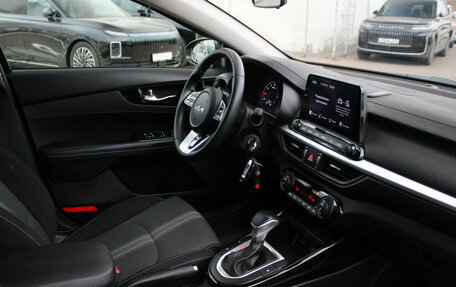KIA Cerato IV, 2021 год, 1 865 700 рублей, 8 фотография