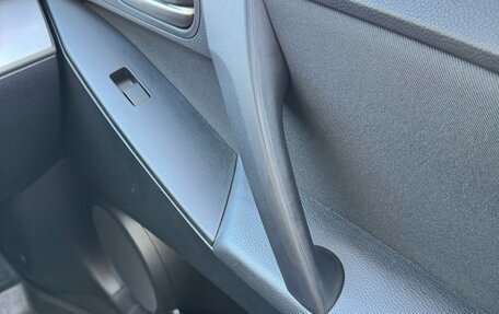 Mazda 3, 2011 год, 1 380 000 рублей, 18 фотография