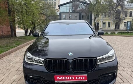 BMW 7 серия, 2015 год, 2 250 000 рублей, 1 фотография