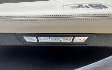 BMW 7 серия, 2015 год, 2 250 000 рублей, 16 фотография