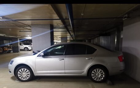 Skoda Octavia, 2017 год, 1 850 000 рублей, 2 фотография