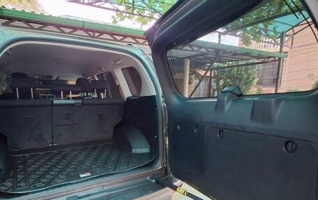 Toyota Land Cruiser Prado 150 рестайлинг 2, 2016 год, 4 200 000 рублей, 5 фотография