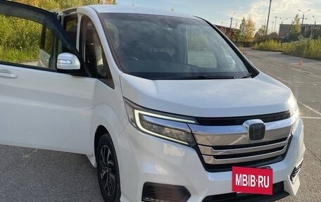 Honda Stepwgn IV, 2021 год, 2 600 000 рублей, 7 фотография