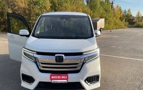 Honda Stepwgn IV, 2021 год, 2 600 000 рублей, 19 фотография