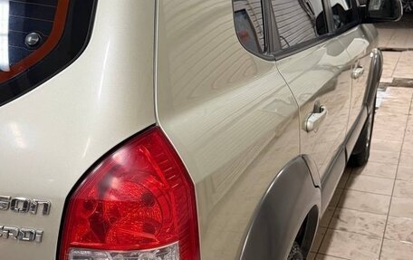 Hyundai Tucson III, 2008 год, 840 000 рублей, 3 фотография