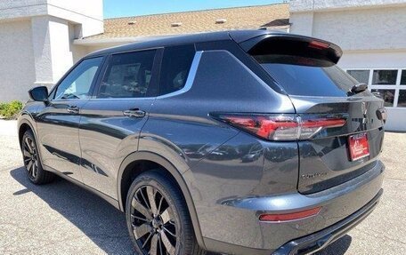 Mitsubishi Outlander, 2026 год, 5 400 031 рублей, 2 фотография