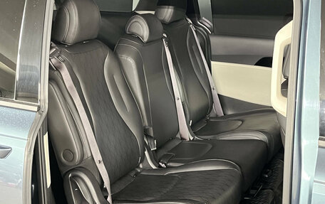 KIA Carnival, 2023 год, 4 699 000 рублей, 28 фотография