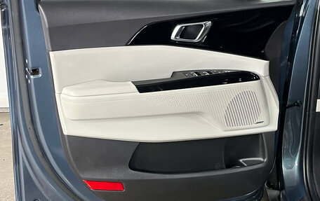 KIA Carnival, 2023 год, 4 699 000 рублей, 35 фотография