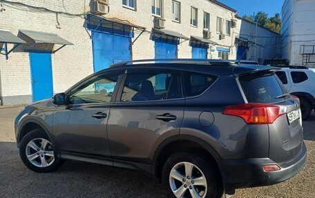 Toyota RAV4, 2014 год, 1 600 000 рублей, 3 фотография