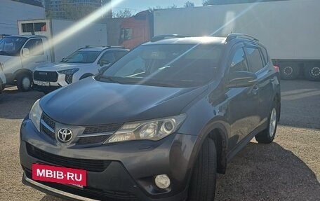 Toyota RAV4, 2014 год, 1 600 000 рублей, 2 фотография