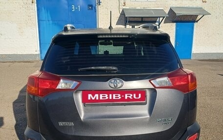 Toyota RAV4, 2014 год, 1 600 000 рублей, 4 фотография