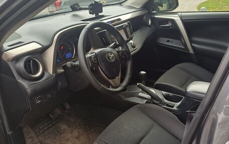 Toyota RAV4, 2014 год, 1 600 000 рублей, 7 фотография