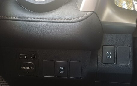 Toyota RAV4, 2014 год, 1 600 000 рублей, 10 фотография