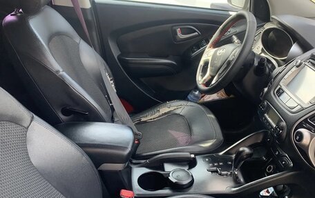Hyundai ix35 I рестайлинг, 2011 год, 800 000 рублей, 9 фотография