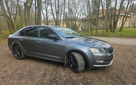 Skoda Octavia, 2019 год, 1 900 000 рублей, 4 фотография