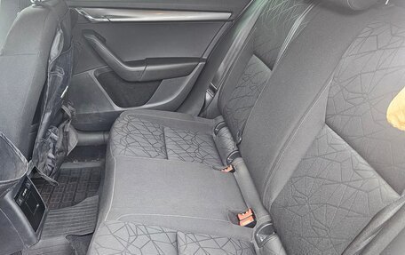Skoda Octavia, 2019 год, 1 900 000 рублей, 8 фотография