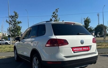 Volkswagen Touareg III, 2010 год, 2 100 000 рублей, 6 фотография