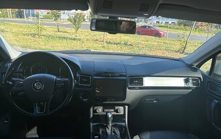 Volkswagen Touareg III, 2010 год, 2 100 000 рублей, 22 фотография
