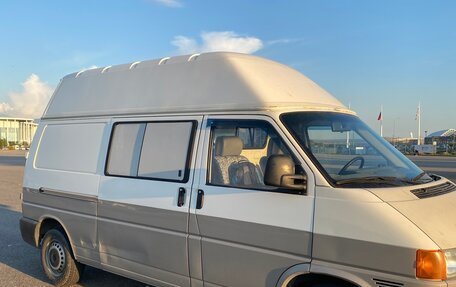 Volkswagen Transporter T4, 2000 год, 900 000 рублей, 4 фотография