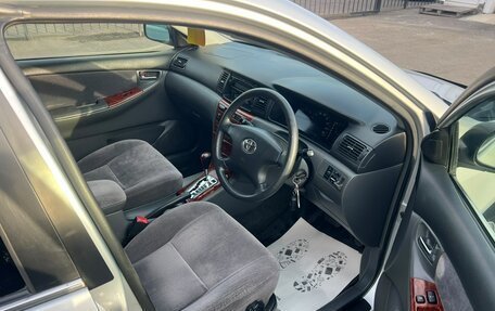 Toyota Corolla, 2003 год, 689 000 рублей, 13 фотография