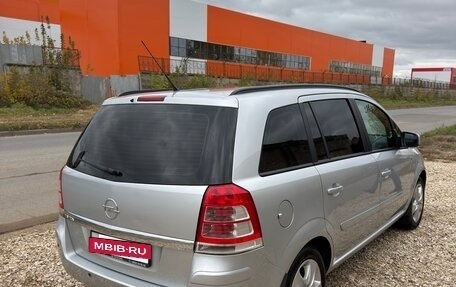 Opel Zafira B, 2012 год, 950 000 рублей, 3 фотография