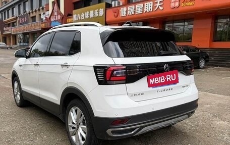 Volkswagen T-Cross I, 2022 год, 1 710 800 рублей, 5 фотография