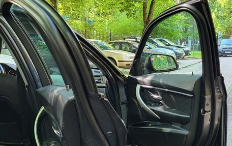 BMW 3 серия, 2018 год, 1 790 000 рублей, 8 фотография