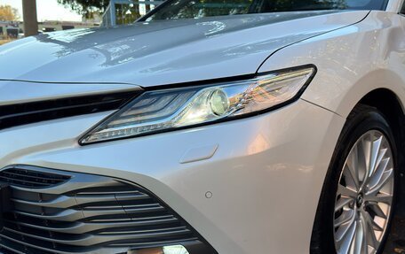 Toyota Camry, 2018 год, 2 580 000 рублей, 8 фотография