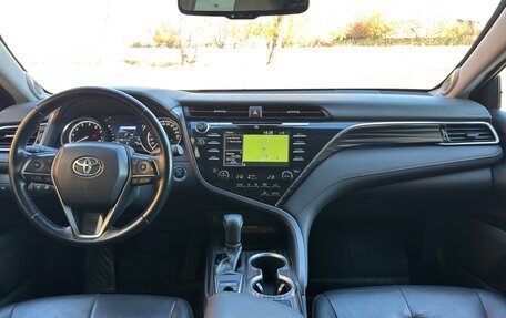 Toyota Camry, 2018 год, 2 580 000 рублей, 12 фотография