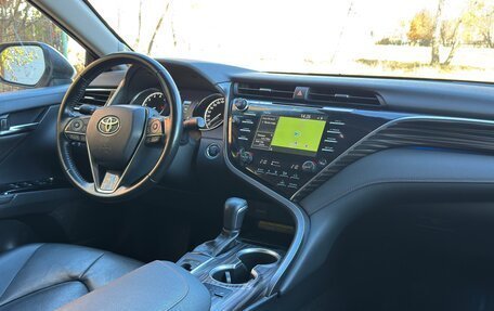 Toyota Camry, 2018 год, 2 580 000 рублей, 13 фотография