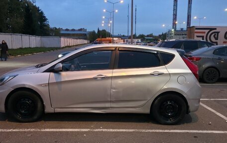 Hyundai Solaris II рестайлинг, 2011 год, 610 000 рублей, 4 фотография